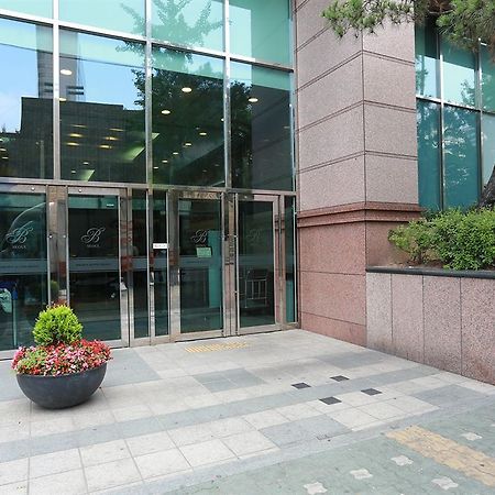 Brown Suites Residence Seoul Bagian luar foto